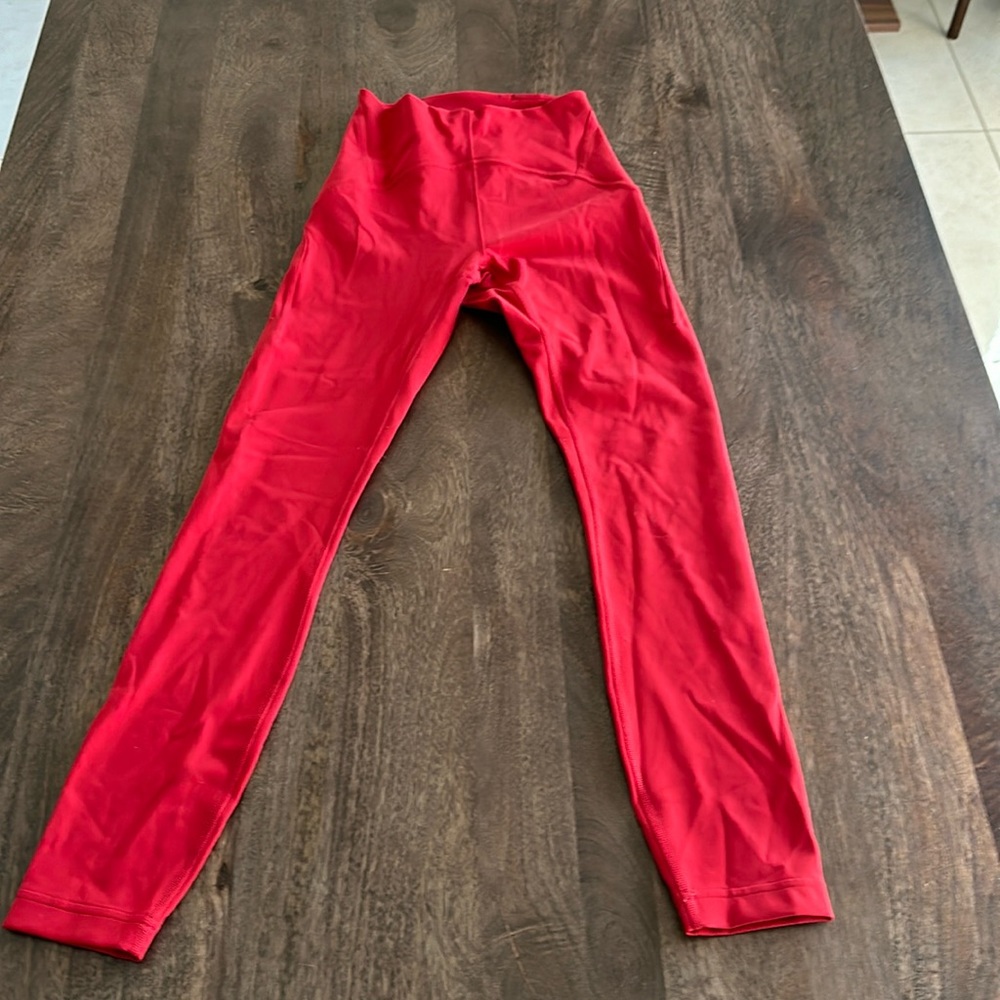 LULULEMON cropped red leggings - size 2